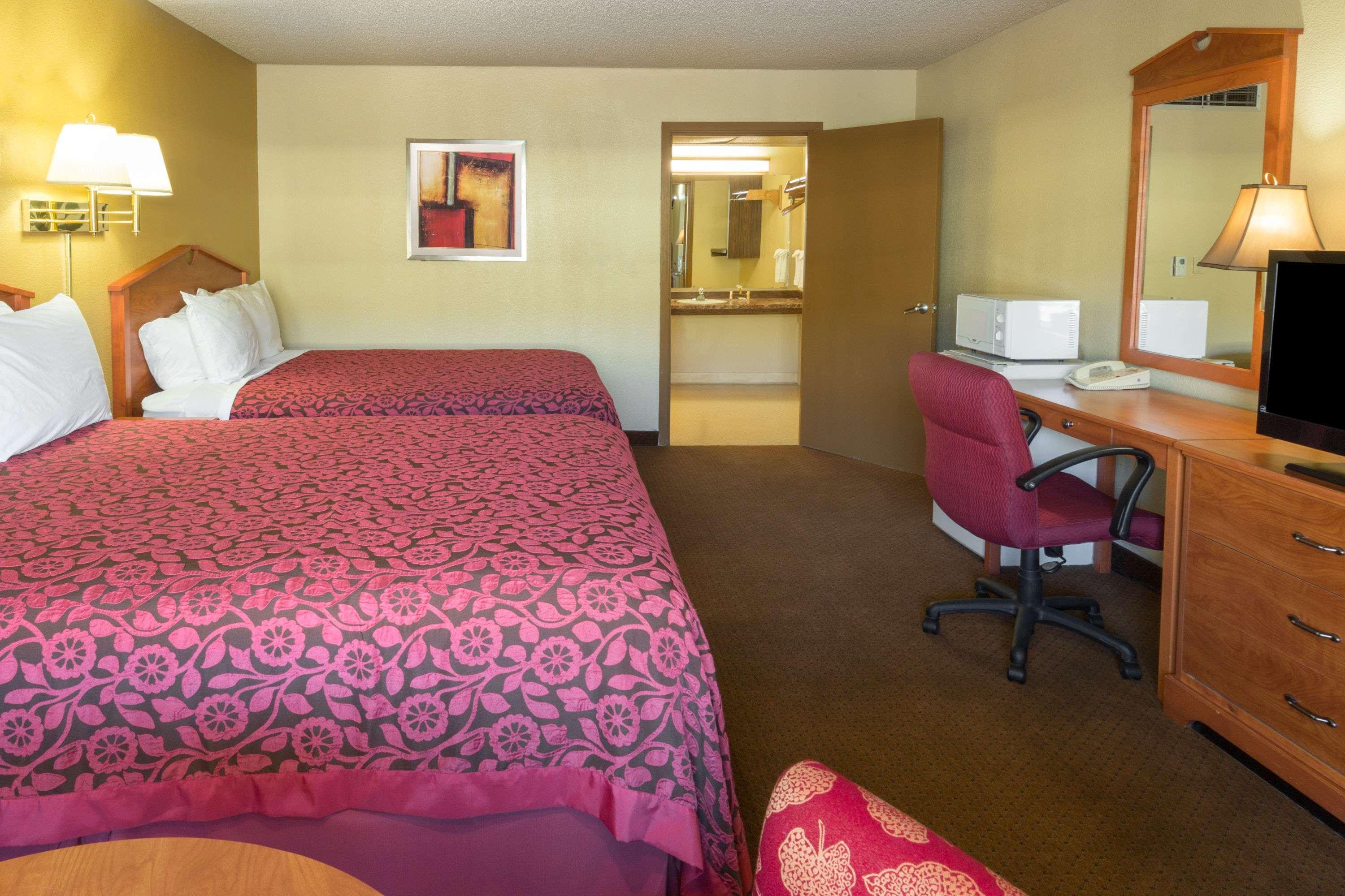 Days Inn By Wyndham Bend Luaran gambar